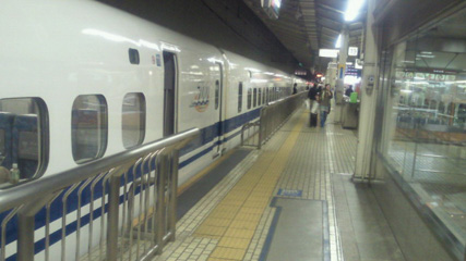 新幹線で移動